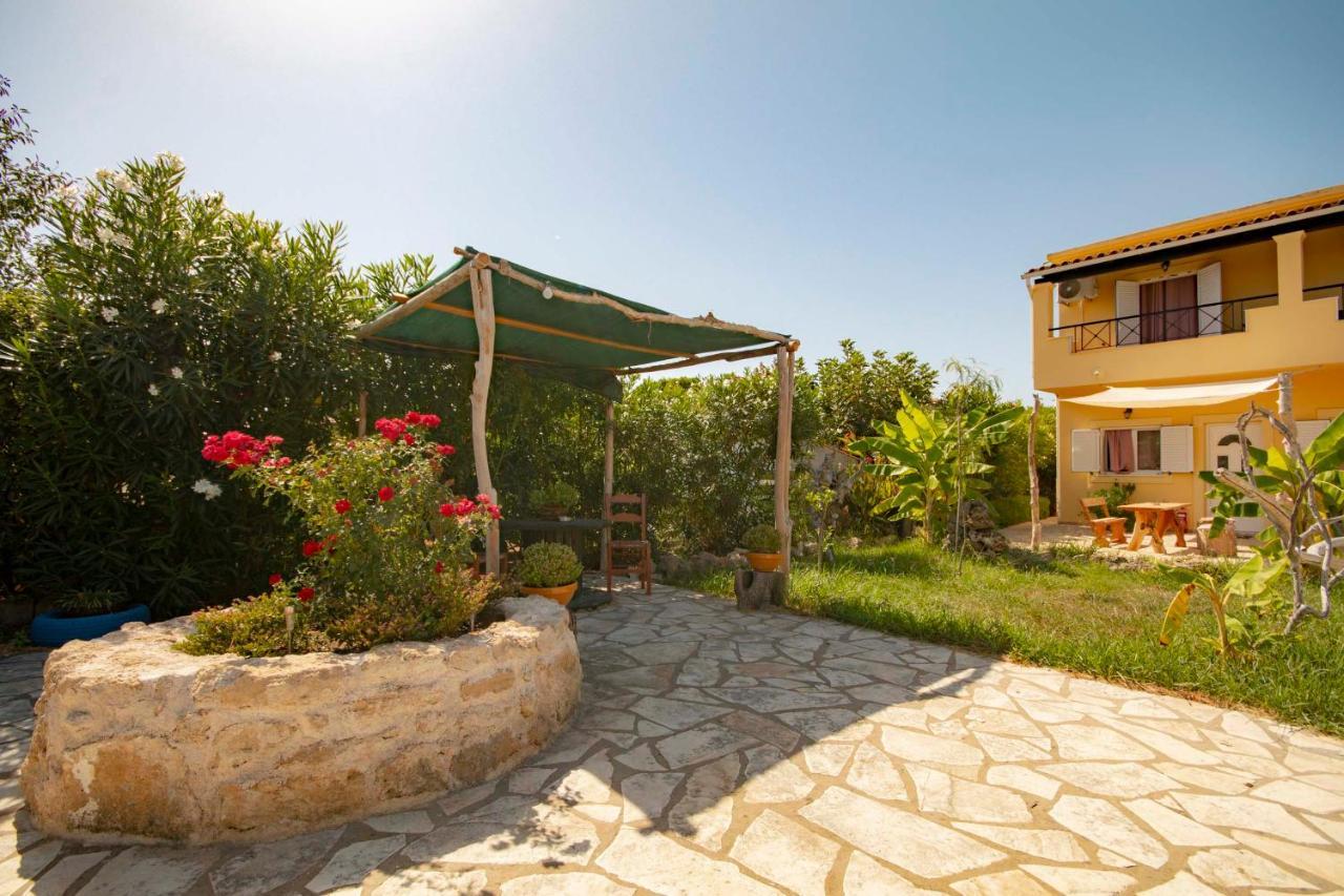 Harmony Corfu Apartments & Studios Exteriör bild