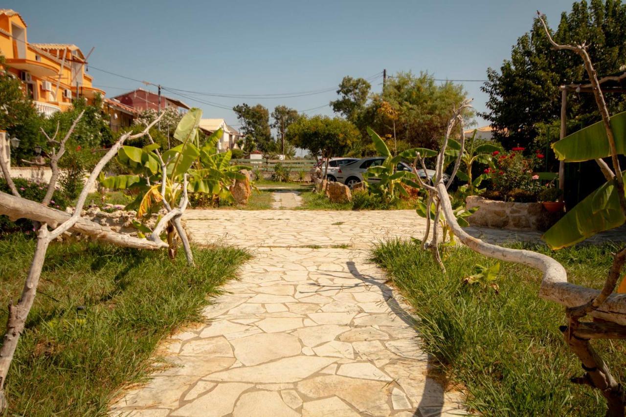 Harmony Corfu Apartments & Studios Exteriör bild