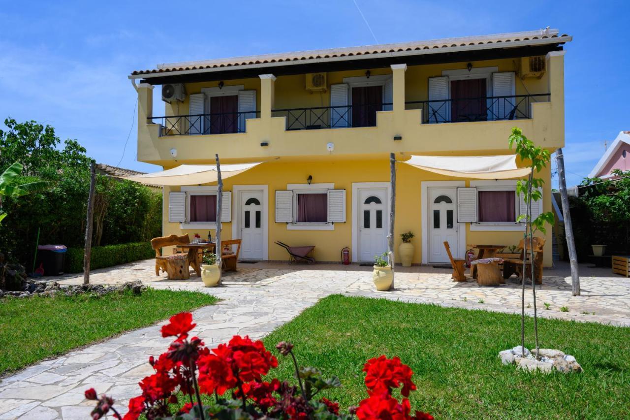 Harmony Corfu Apartments & Studios Exteriör bild