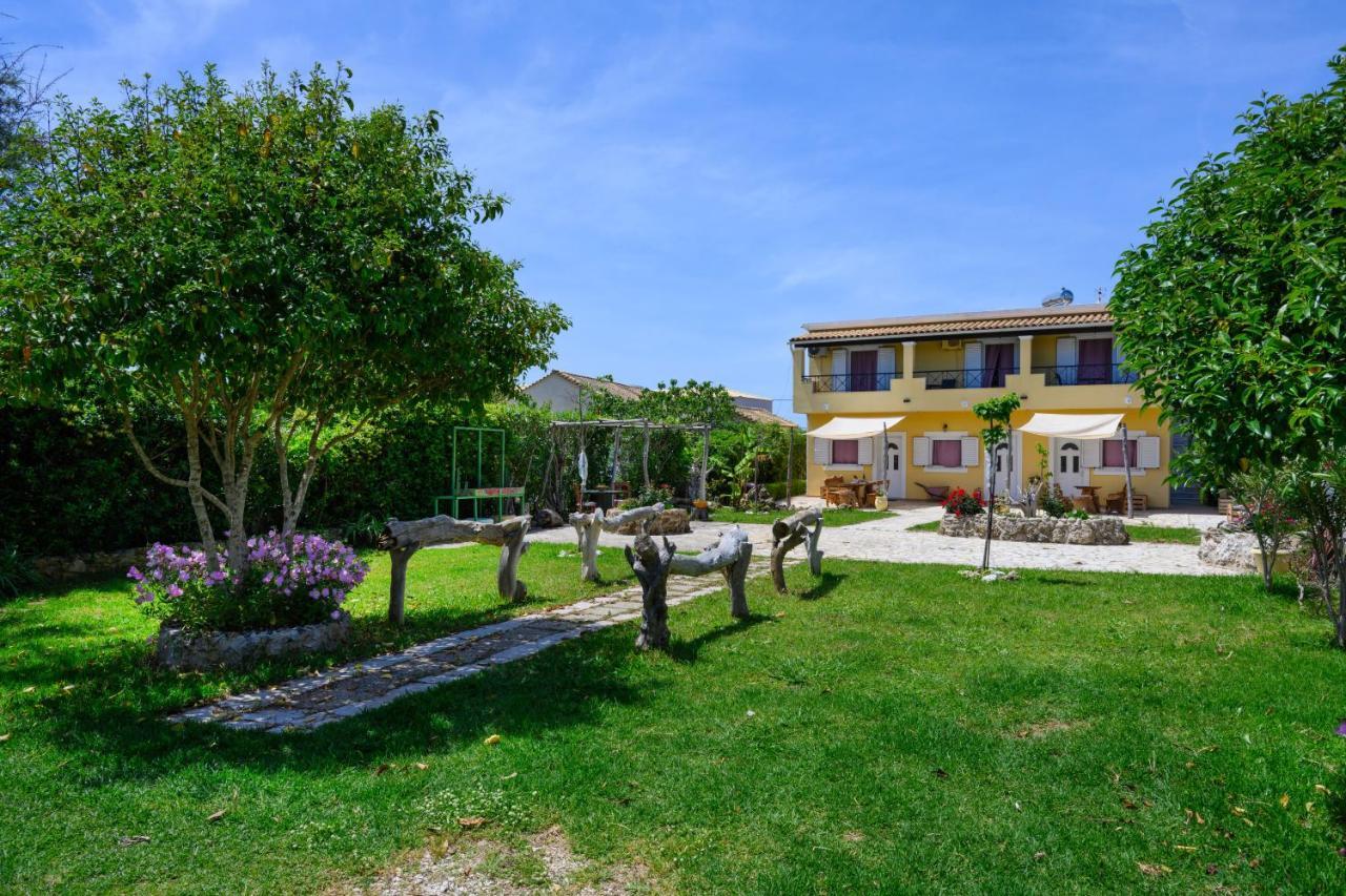 Harmony Corfu Apartments & Studios Exteriör bild